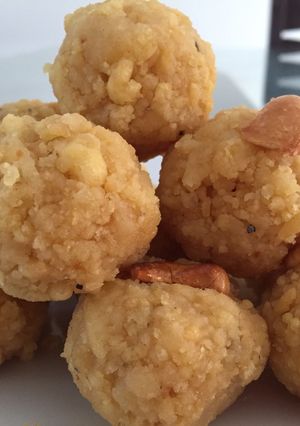 A picture of Motichor laddoo.