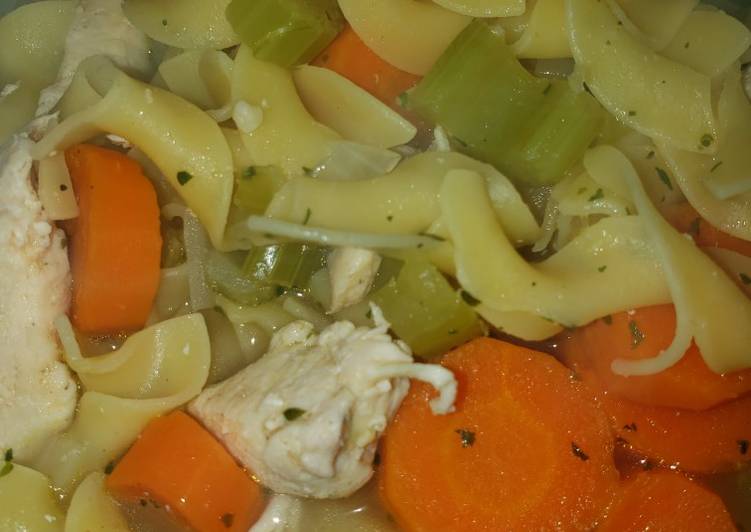 Steps to Prepare Speedy Sharon&#39;s Homemade Chicken Noodle Soup