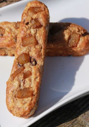 Une photo de Gourmandises flocons d'avoine, poire et pépites de chocolat