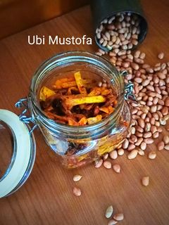 Foto resep Ubi Mustofa (Crispy Sweet Potato with Peanuts)