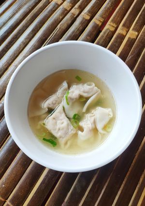 Foto resep Pangsit Ayam Rebus Simple