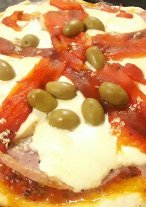 Una foto de Pizza casera 🍕👌