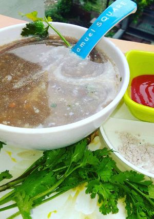 A picture of MIX veg soup.