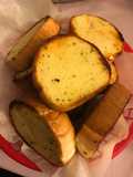 الخبز المثوّم (Garlic bread) 😋