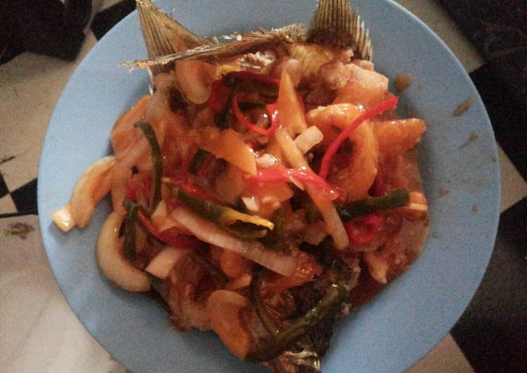 Resep: saat makan malamGurame asam manis