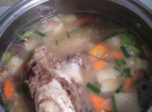 Foto resep Sup dengkul sapi