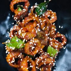 Sweet chilli kerela rings A picture of Sweet chilli kerela rings.