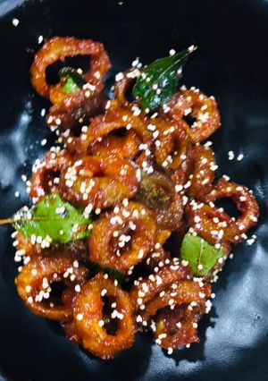 A picture of Sweet chilli kerela rings.
