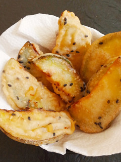Una foto de Tempura de zapallitos: sin gluten y vegan