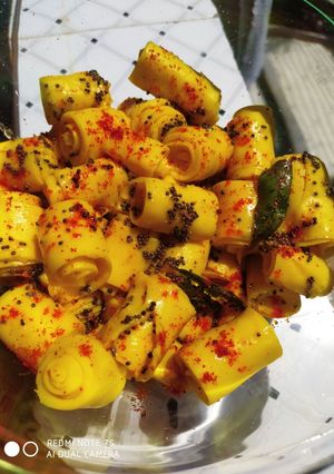 ખાંડવી (Khandavi recipe in gujarati) રેસીપી મુખ્ય ફોટો
