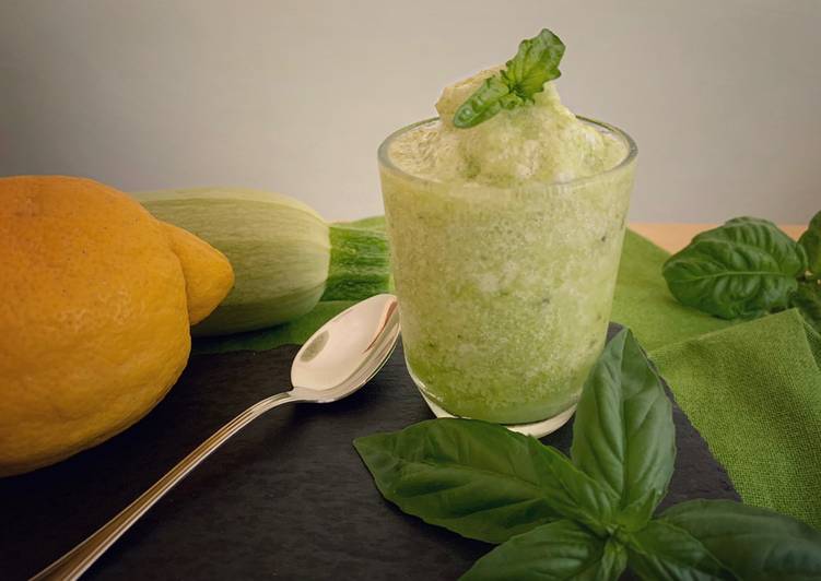 Steps to Prepare Homemade Sorbetto di Zucchine e Basilico