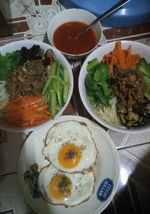 Hình của món Cơm trộn.