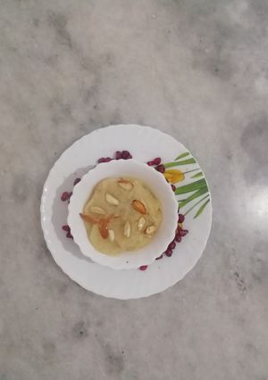 સુજી નો હલવો (Sooji Halwa Recipe In Gujarati) રેસીપી મુખ્ય ફોટો