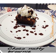 A picture of Choco nutty brownie.