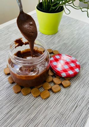 Una foto de Nutella casera