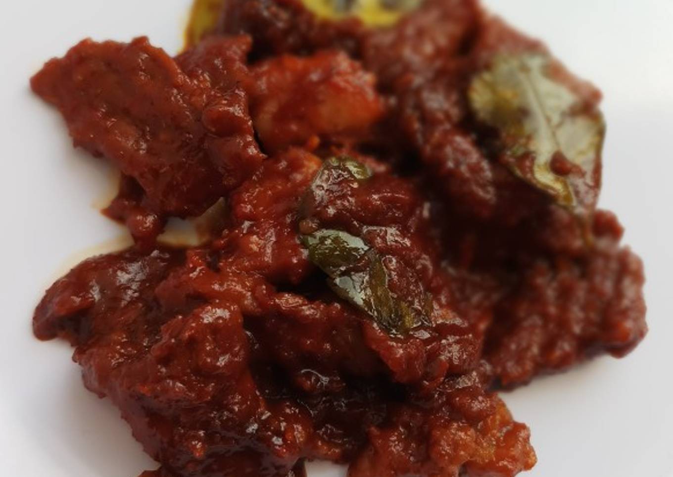Daging rendang sapi daun jeruk (enakkk banget)