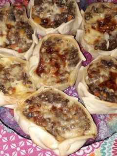Una foto de Canastitas de Lentejas y vegetales(vegetarianas)
