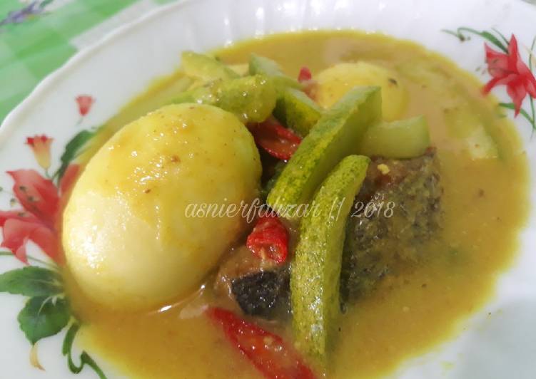 Resep Acar kuning telor &amp;amp; ikan Lezat