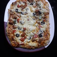 A picture of Italian pizza.