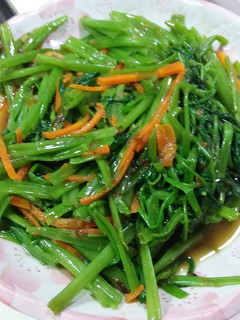 燙空心菜(統一肉燥醬) 的食譜成品照片