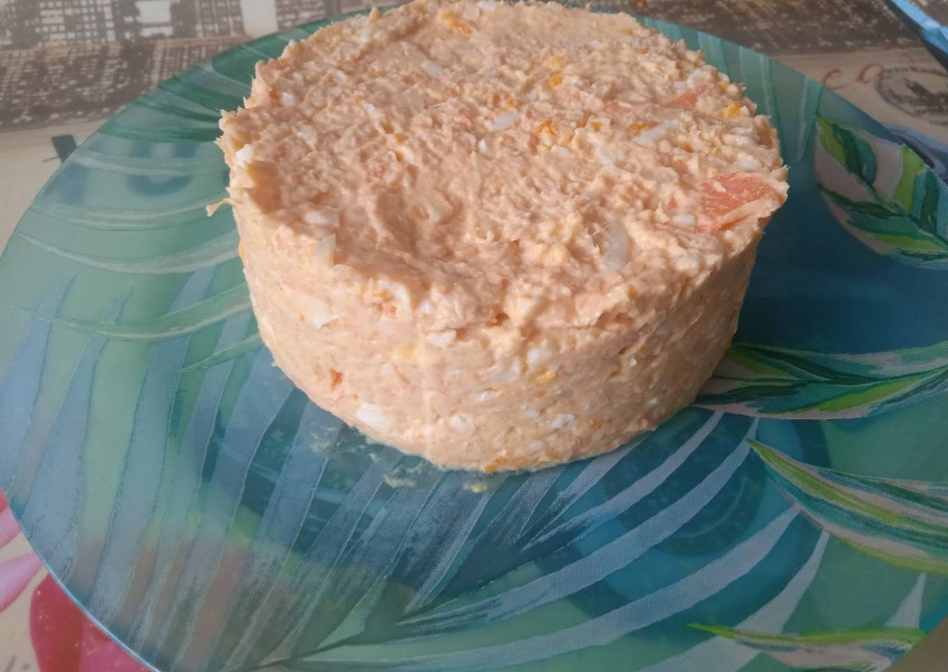 Ensaladilla de garbanzos, atún y huevo