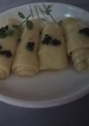 A picture of Khandvi.