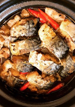 Hình của món Cá nục kho nước.