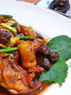 醬燒梅子雞 的食譜成品照片