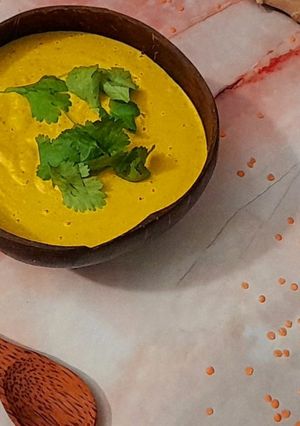 Une photo de Velouté de lentilles corail et carottes