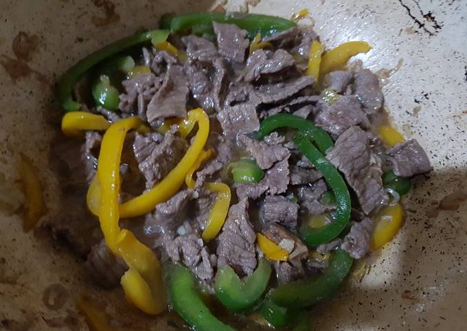 Cara Gampang Menyiapkan Daging tumis paprika mudah. #BikinRamadanBerkesan #sahur Anti Gagal