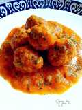 Keftas de cordero en salsa de tomates y shoarma