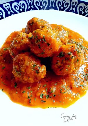 A picture of Lamb Keftas in Tomato and Shawarma Sauce.