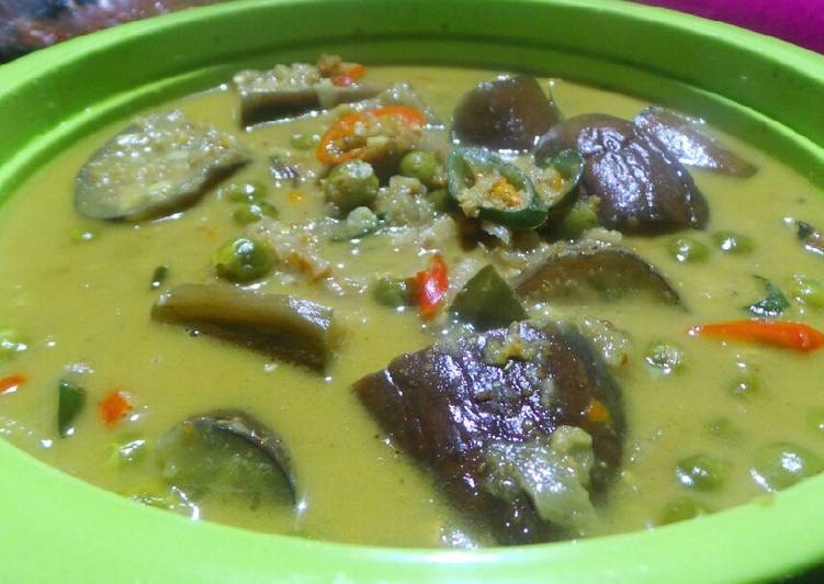 Lodeh terong-terongan