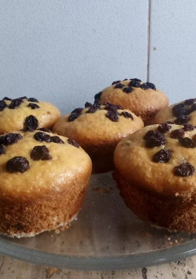 Una foto de Muffins de pasas de uva🍿