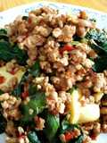 Stir-Fried Basil with Tofu and Ground Pork