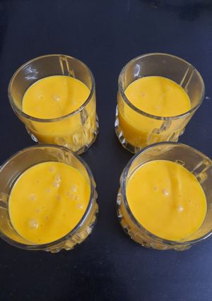 A picture of Mango milkshake.