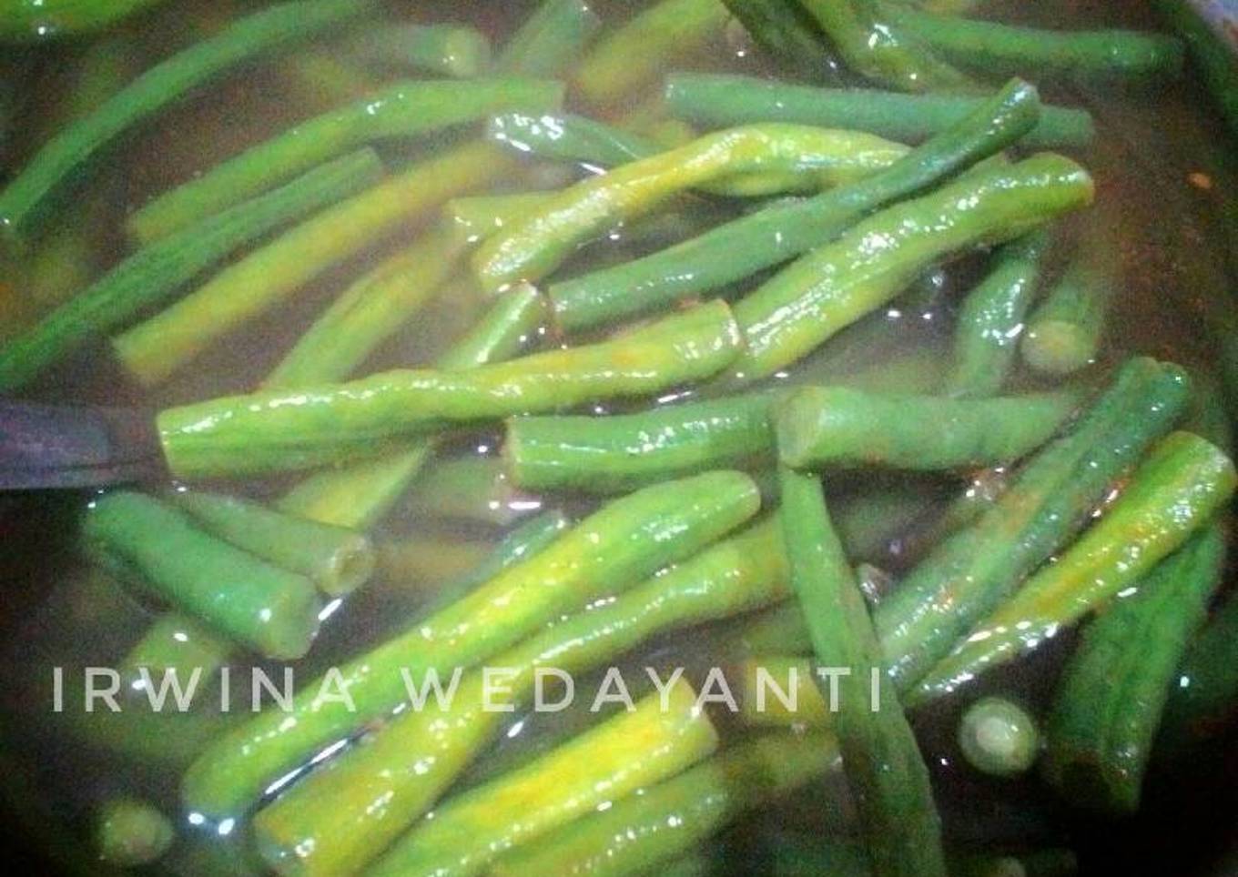 Acar sayuran dengan kacang panjang