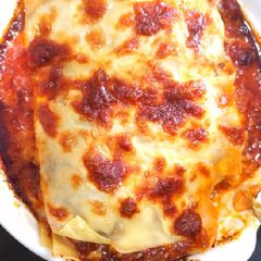 A picture of Beef Lasagna.