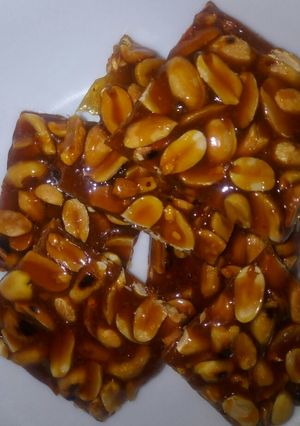 A picture of Peanut chikki.