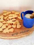 Biscotti albero di Natale alle nocciole