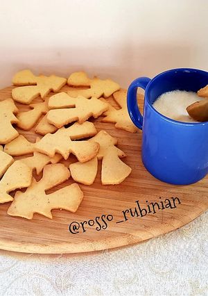 Foto di Biscotti albero di Natale alle nocciole