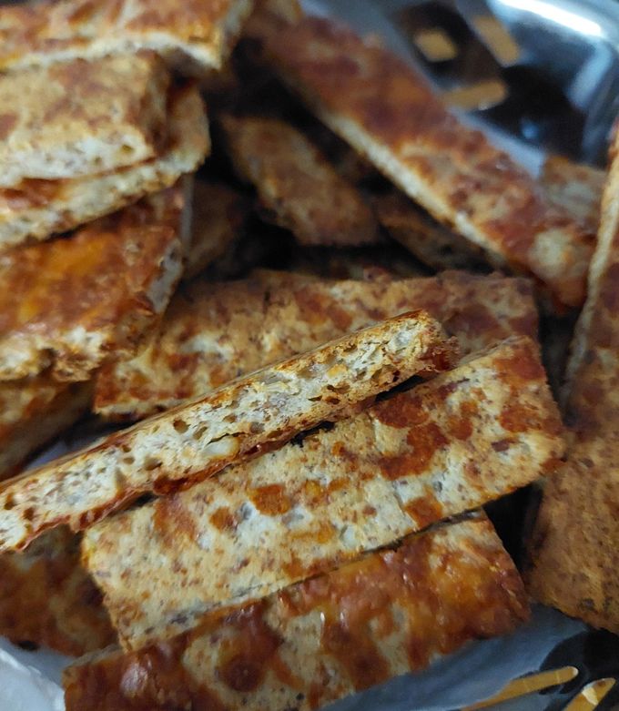 Sajtos ropogós (keto) recept fotója