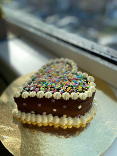 A picture of Eggless Dutch Chocolate cake.