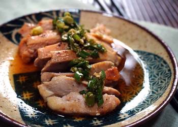 How to Cook Appetizing Sake Steamed Chicken With Lemon Sauce