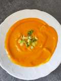 Creme de cenoura com gengibre e curcuma