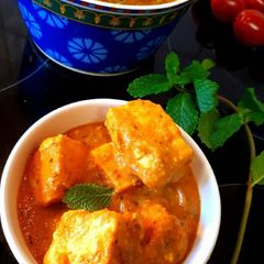 A picture of Paneer Butter masala.