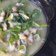 Canh rau khoai lang nấu ngao hoa