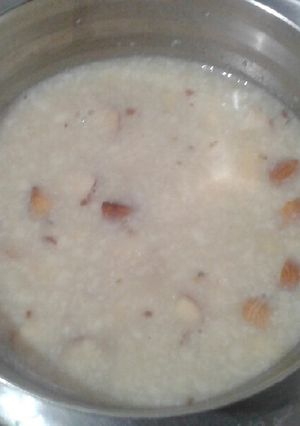 गव्हाची खीर (gahu kheer recipe in marathi) रेसिपी चे मुख्य फोटो 