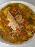Sopa de verduras y tilapia a la placha