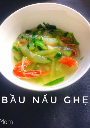 Hình của món Bầu nấu ghẹ.